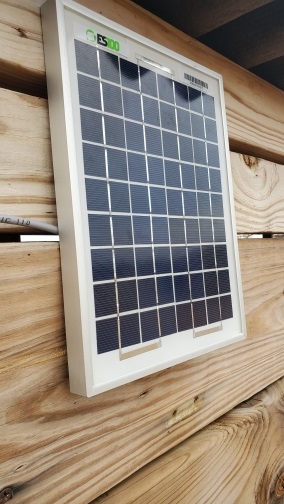 Questa immagine ha l'attributo alt vuoto; il nome del file è pannello-solare-texas.jpg
